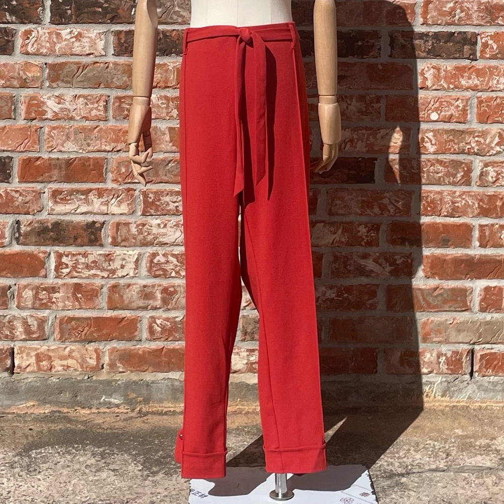 NYCC red pleated plus size dress pants / 16 / Excellent condition